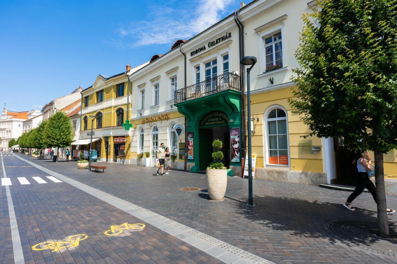 Weissmann Residence Sopron Ngoại thất bức ảnh
