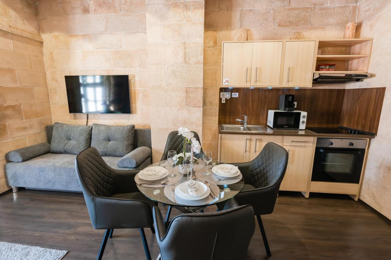 Weissmann Residence Sopron Ngoại thất bức ảnh